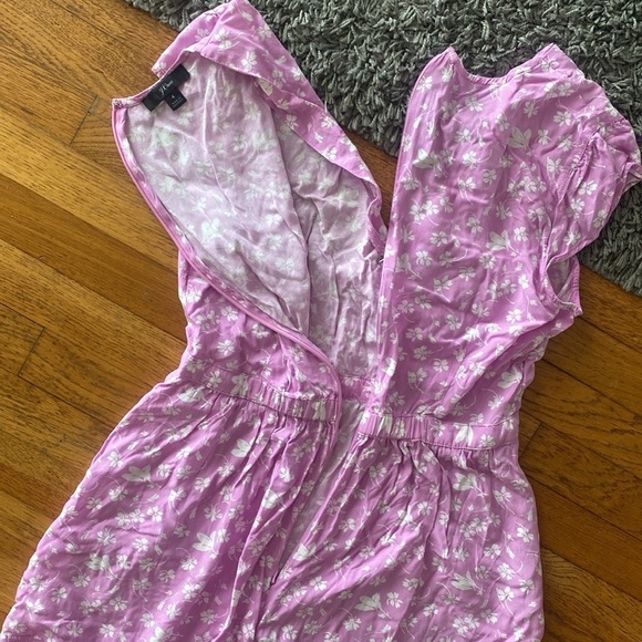 J Crew Ruffle-front mini dress in soft rayon bubblegum floral Size 4 - Picture 10 of 14